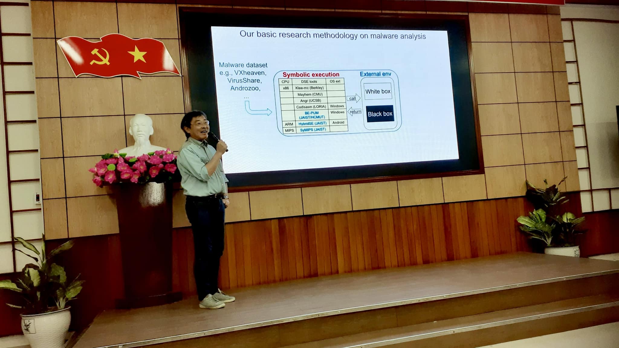 Seminars by Professors from Japan Advanced Institute of Science and Technology (JAIST)